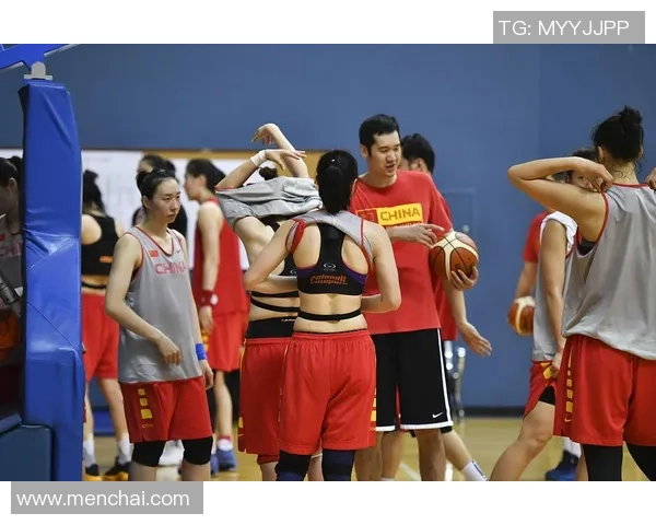 广东女篮对阵沈部女篮精彩比赛录像回顾与分析